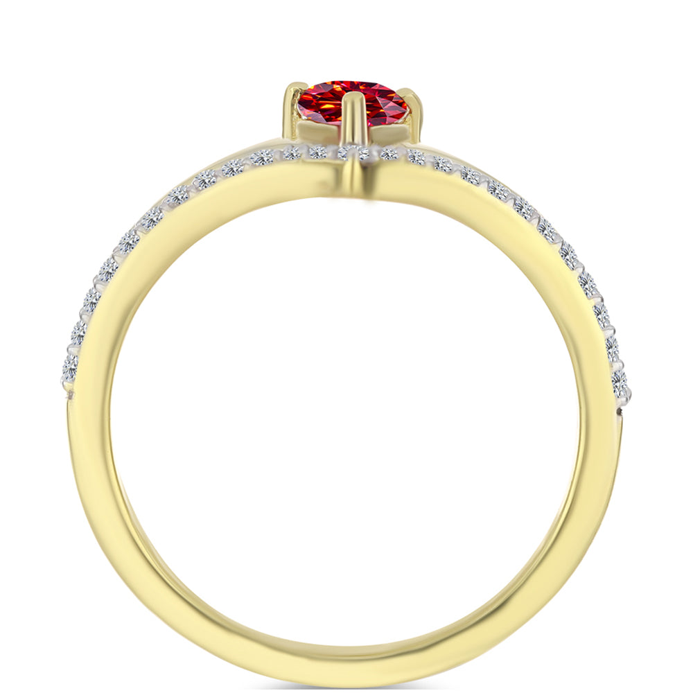 Anel de Prata com Banho de Ouro com Moissanite Vermelho Majestoso e Topázio Branco 2 