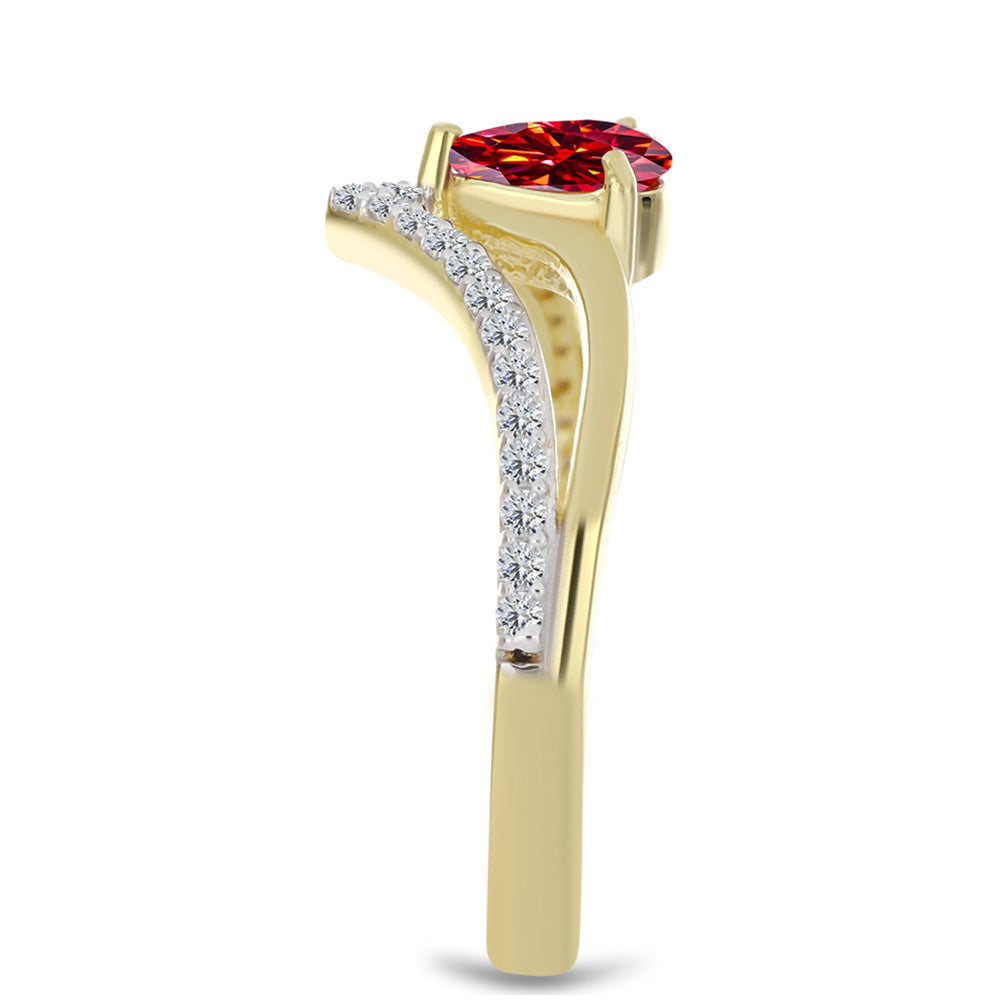 Anel de Prata com Banho de Ouro com Moissanite Vermelho Majestoso e Topázio Branco 4 