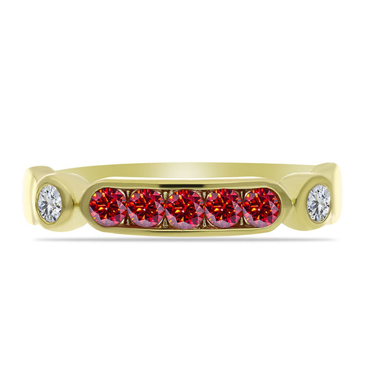 Anel de Prata com Banho de Ouro com Moissanite Vermelho Majestoso e Topázio Branco