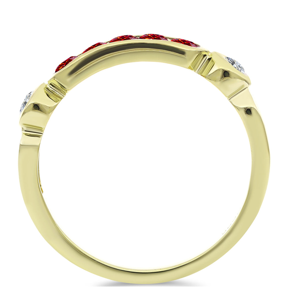 Anel de Prata com Banho de Ouro com Moissanite Vermelho Majestoso e Topázio Branco