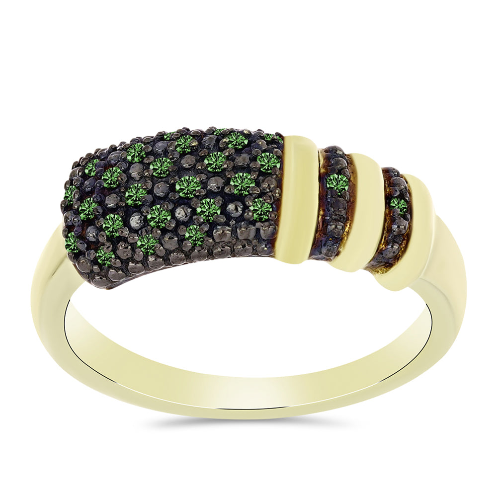 Anel de Prata com Banho de Ouro com Diamante Verde  Contraste: Cabeca de Veado (800)