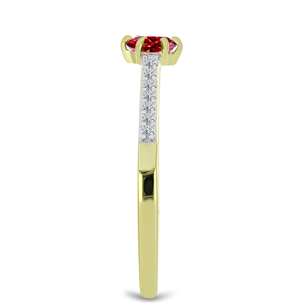 Anel de Prata com Banho de Ouro com Moissanite Vermelho Majestoso e Topázio Branco 4 