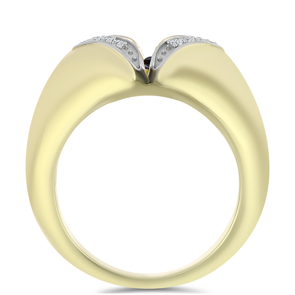 Anel de Prata com Banho de Ouro com Diamante Azul Dançante e Topázio Branco  Contraste: Cabeca de Veado (800)