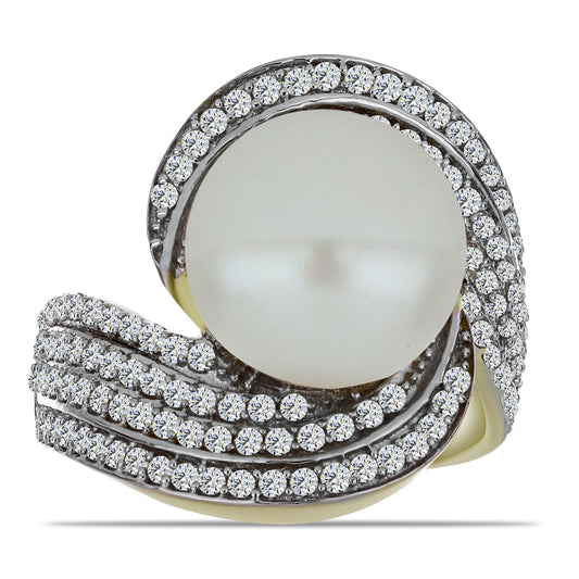 Anel de Prata com Banho de Ouro com Pérola de Água Doce Branca e Topázio Branco  Contraste: Cabeca de Veado (800)