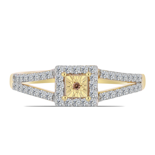 Anel de Prata com Banho de Ouro com Diamante cor de Cognac e Topázio Branco