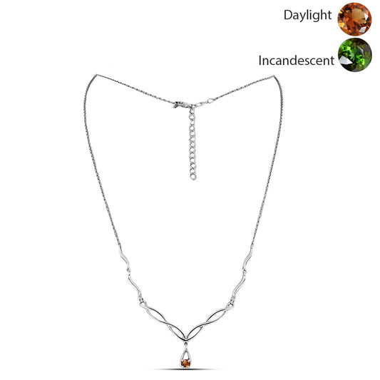 Colar de Prata com Zultanite da Anatólia certificado e cultivado em laboratório e Topázio Branco  Contraste: Cabeca de Veado (800)