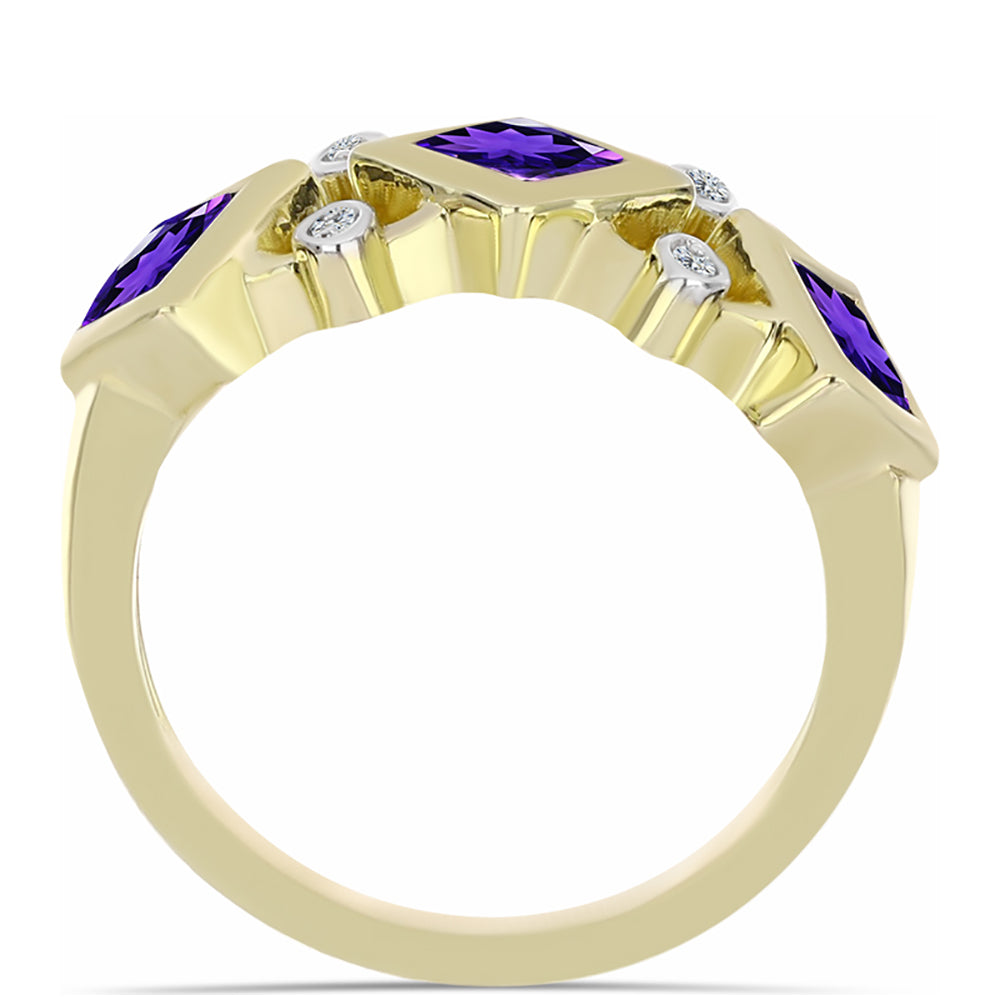 Anel de Prata com Banho de Ouro com Ametista de Marrocos e Topázio Branco  Contraste: Cabeca de Veado (800)