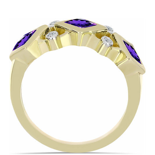 Anel de Prata com Banho de Ouro com Ametista de Marrocos e Topázio Branco  Contraste: Cabeca de Veado (800)