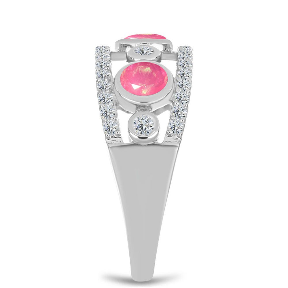 Anel de Prata com Opala Rosa de Lega Dembi e Topázio Branco  Contraste: Cabeca de Veado (800)