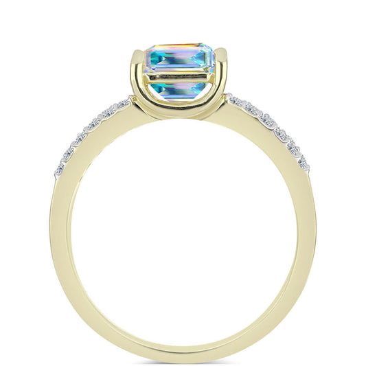 Anel de Prata com Banho de Ouro com Moissanite efeito gelo e Topázio Branco  Contraste: Cabeca de Veado (800)