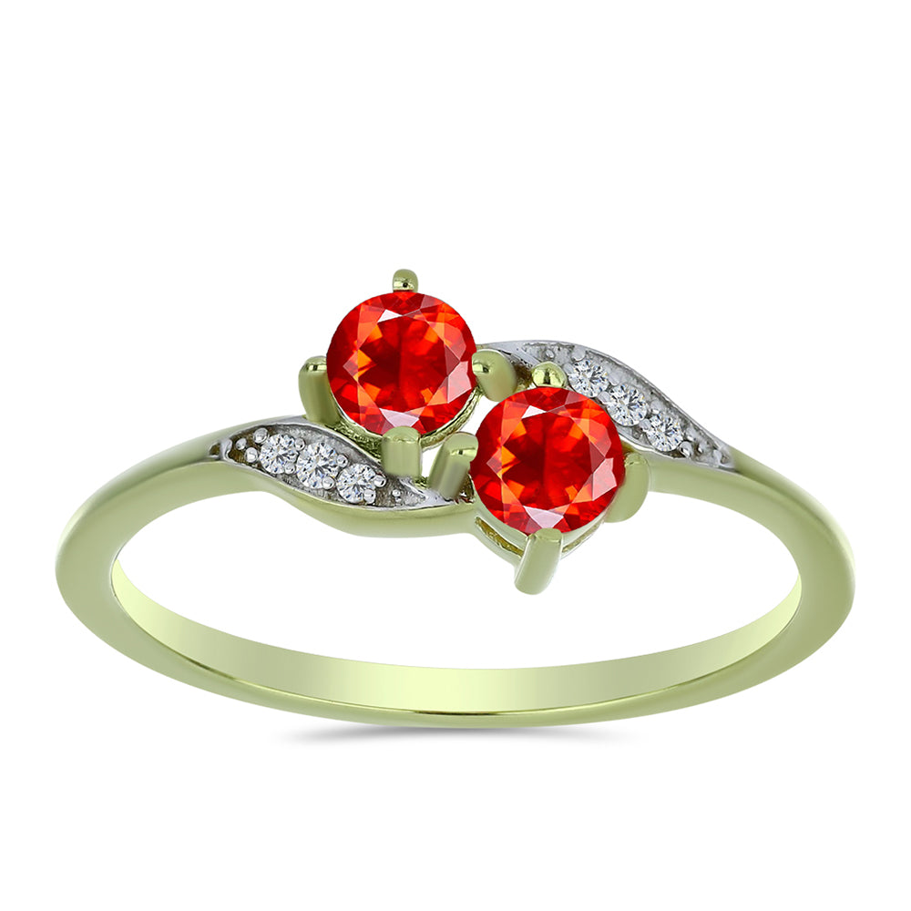 Anel de Prata com Banho de Ouro com Opala Vermelha da Etiópia de Lega Dembi e Topázio Branco