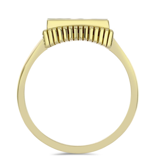 Anel de Prata com Banho de Ouro com Mãe de Pérola  Contraste: Cabeca de Veado (800)