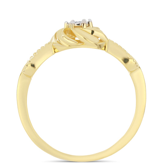 Anel de Prata com Banho de Ouro com Diamante Branco