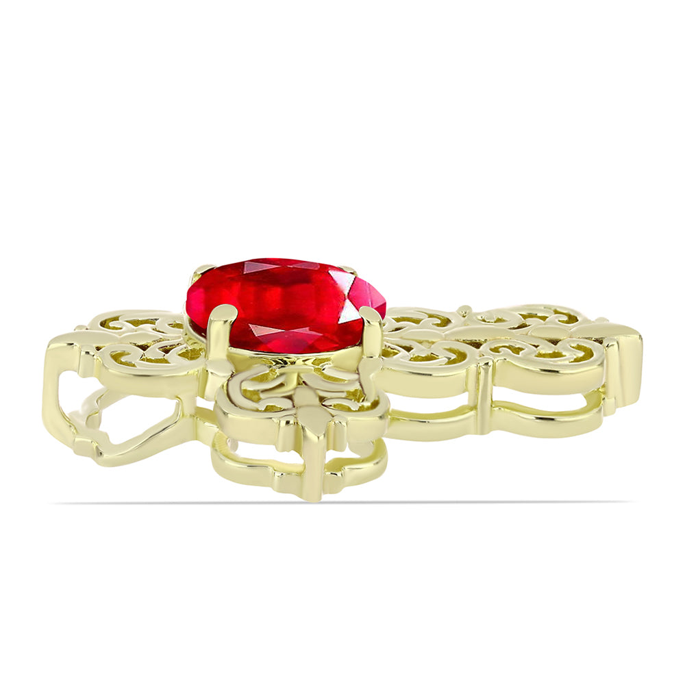 Cruz Pendente de Prata com Banho de Ouro com Ágata Vermelha  Contraste: Cabeca de Veado (800)