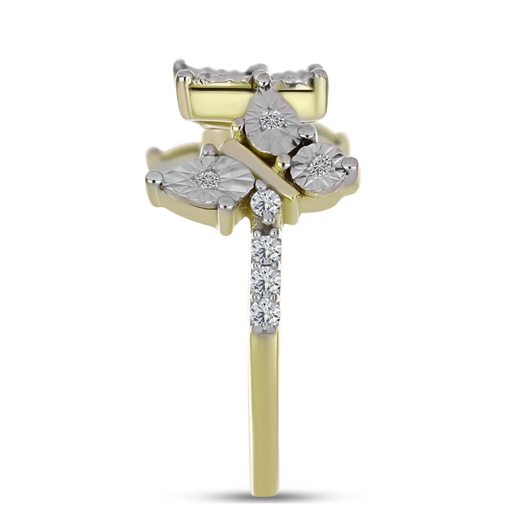 Anel de Prata com Banho de Ouro com Diamante Branco e Topázio Branco  Contraste: Cabeca de Veado (800)