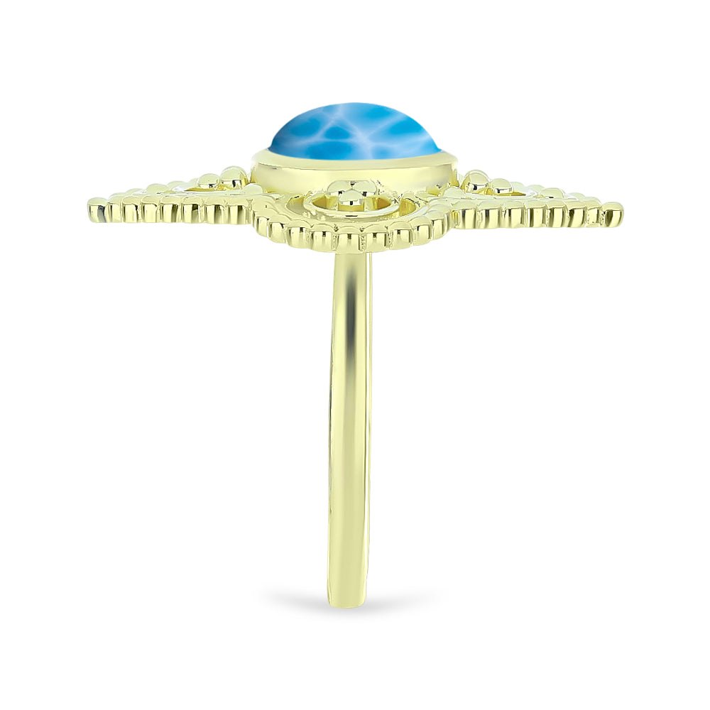 Anel de Prata com Banho de Ouro com Larimar  Contraste: Cabeca de Veado (800)