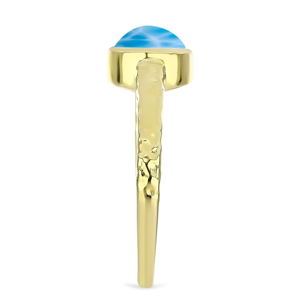 Anel de Prata com Banho de Ouro com Larimar  Contraste: Cabeca de Veado (800)