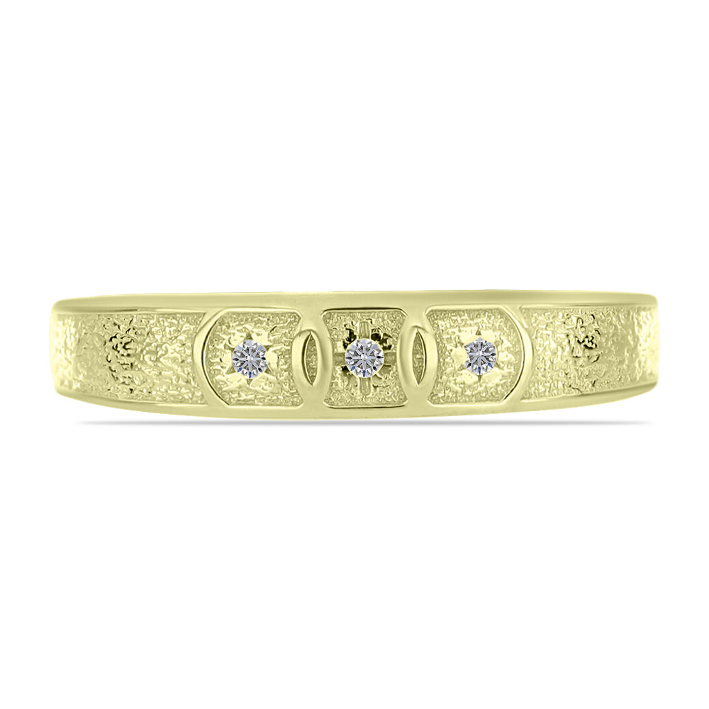 Anel de Prata com Banho de Ouro com Diamante Branco