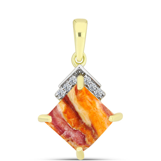 Pendente de Prata com Banho de Ouro com Concha Pata de Leões e Topázio Branco
