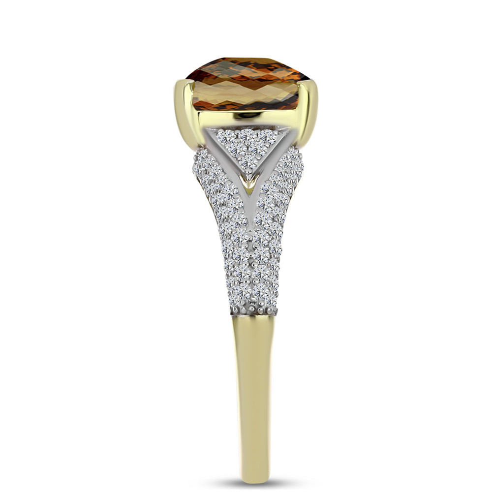 Anel de Prata com Banho de Ouro com Quartzo Cognac e Topázio Branco  Contraste: Cabeca de Veado (800)