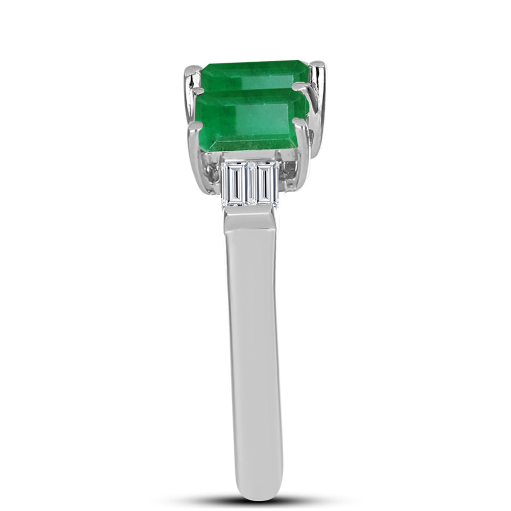 Anel de Prata com Esmeralda do Brasil e Zircão Branco