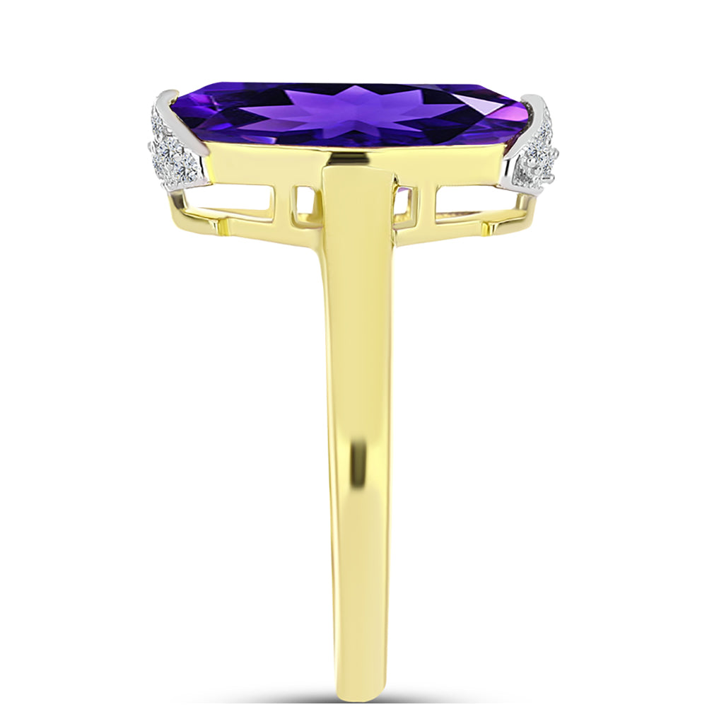 Anel de Prata com Banho de Ouro com Ametista de Marrocos e Topázio Branco  Contraste: Cabeca de Veado (800)