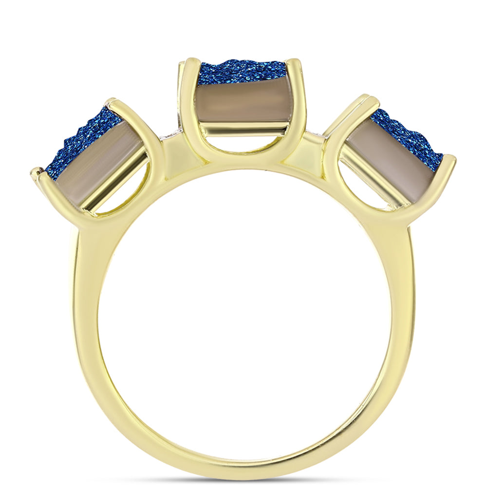 Anel de Prata com Banho de Ouro com Drusy Azul e Topázio Branco  Contraste: Cabeca de Veado (800)