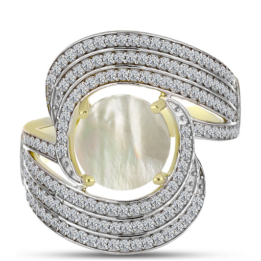 Anel de Prata com Banho de Ouro com Mãe de Pérola e Topázio Branco  Contraste: Cabeca de Veado (800)