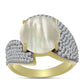 Anel de Prata com Banho de Ouro com Mãe de Pérola e Topázio Branco  Contraste: Cabeca de Veado (800)