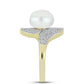 Anel de Prata com Banho de Ouro com Pérola Branca de Água Doce e Topázio Branco  Contraste: Cabeca de Veado (800)