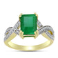 Anel de Prata com Banho de Ouro com Esmeralda do Brasil e Topázio Branco  Contraste: Cabeca de Veado (800)