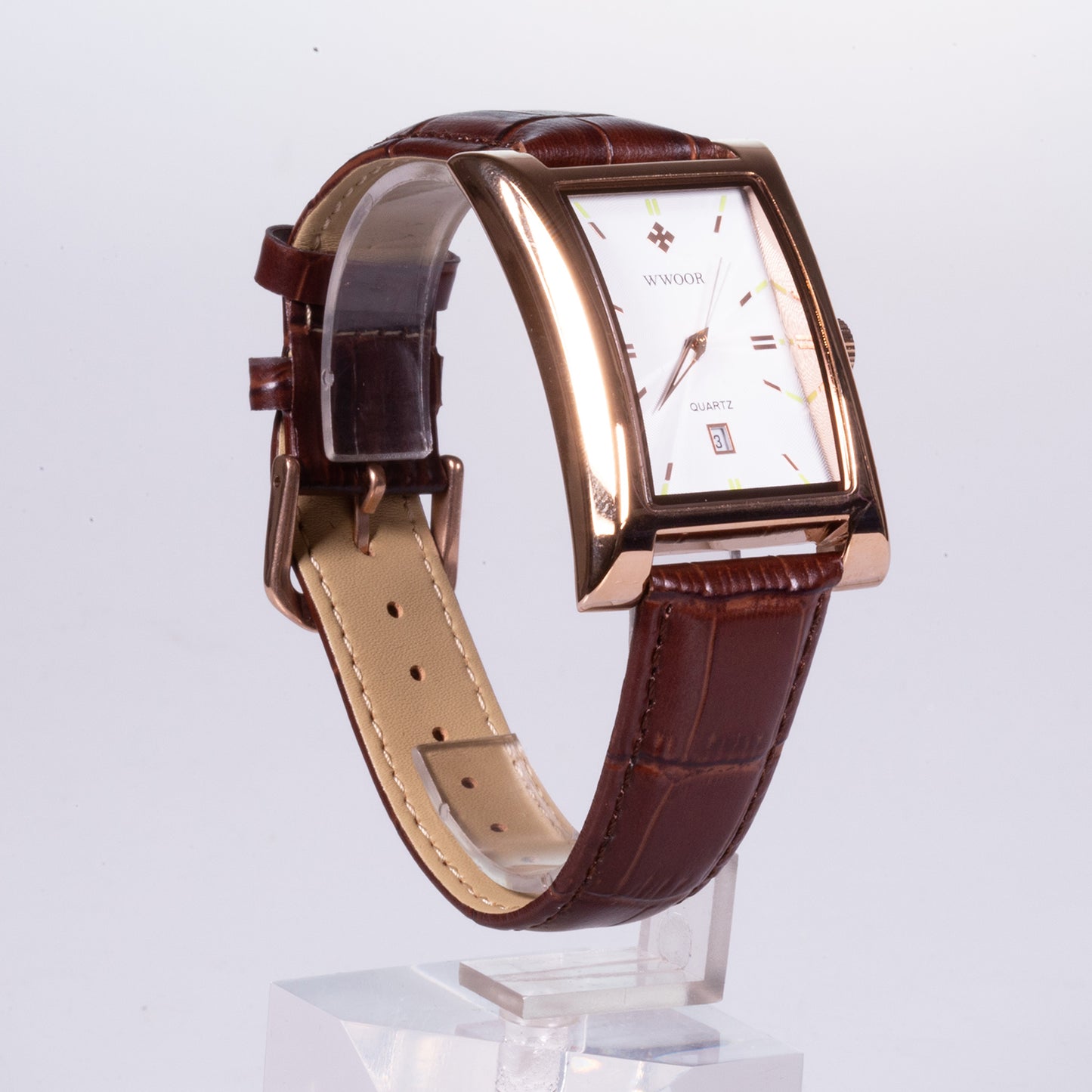 Relógio em Aço Inoxidável com Caixa Dourada e Bracelete em Pele Genuína Castanha