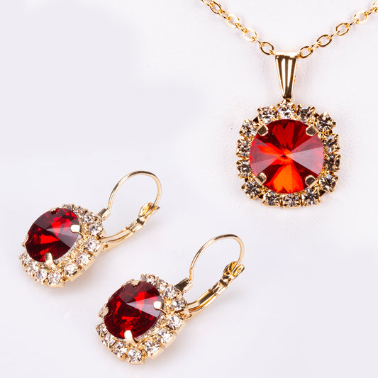 Conjunto de Liga de Ouro com Cristal Emporia® Vermelho ( Colar+Brincos+Pendente )