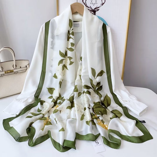 Lenço de seda, 90 cm x 180 cm, Flores do amor, Verdejante, 100% seda