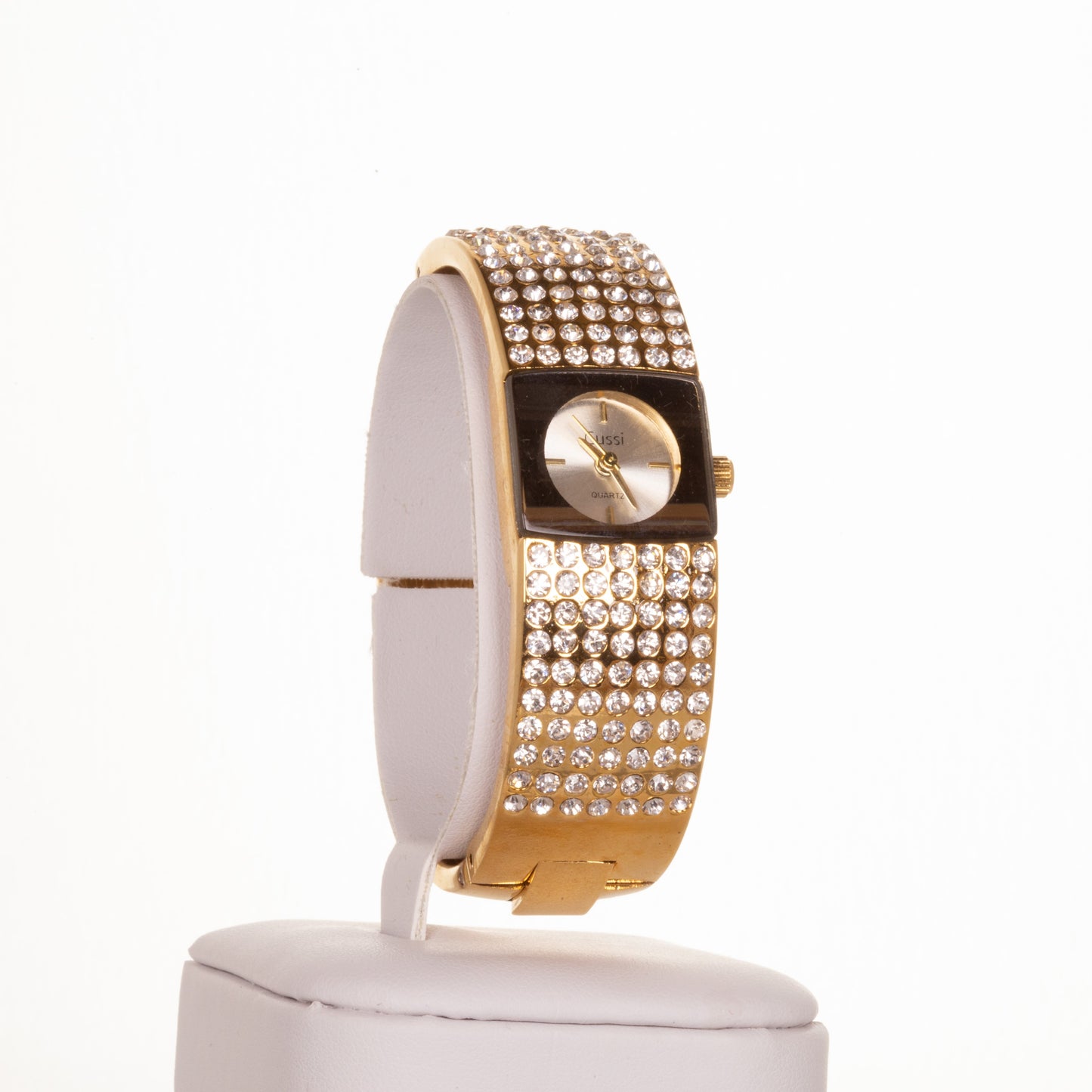 CUSSI Relógio feminino Banhado a liga de Ouro Amarelo com 7 filas de cristais de quartzo