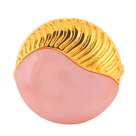 Anel de Prata com Banho de Ouro com Opala Rosa  Contraste: Cabeca de Veado (800)