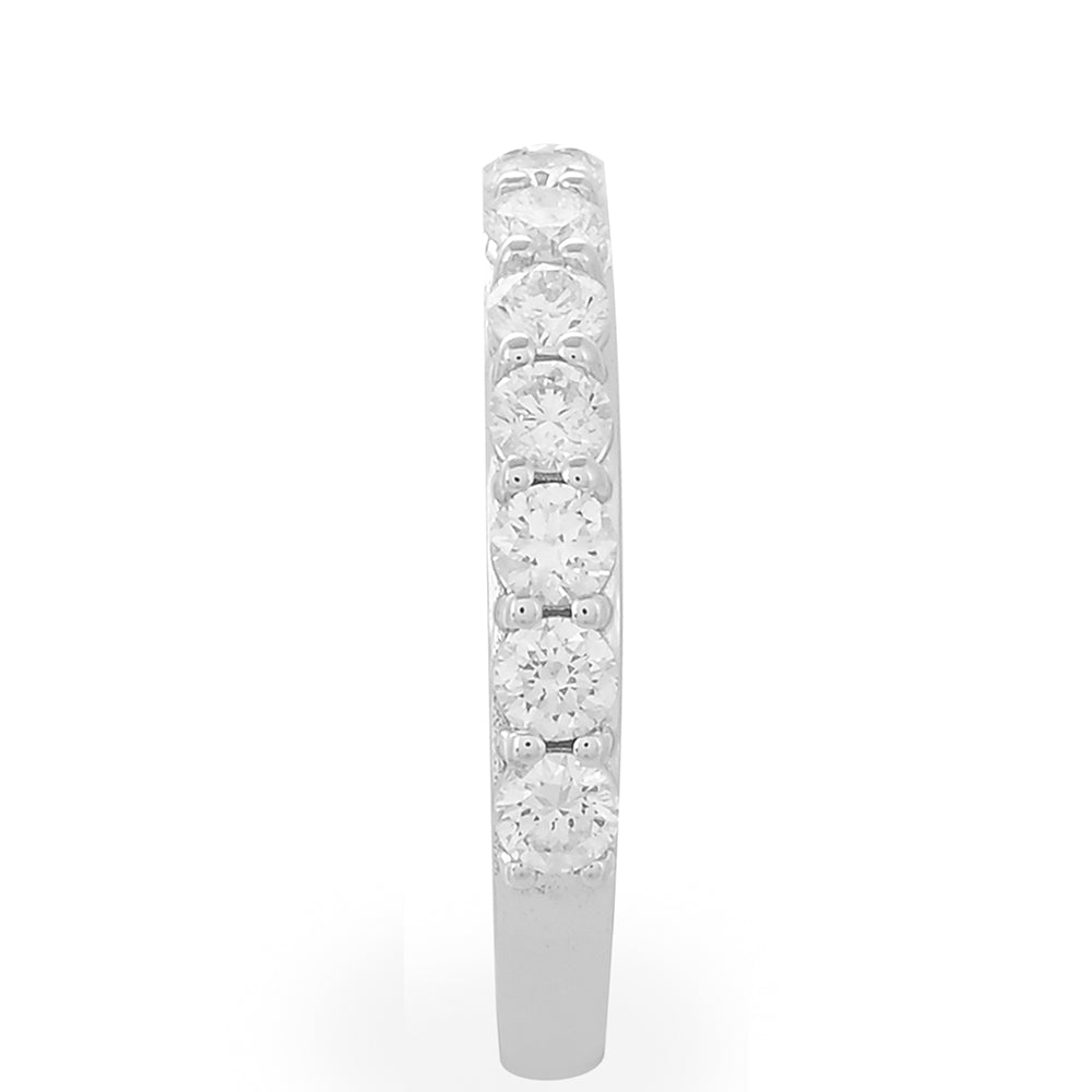 Anel de Ouro Branco 14K com Diamante Branco  Contraste: Cabeca de Pato