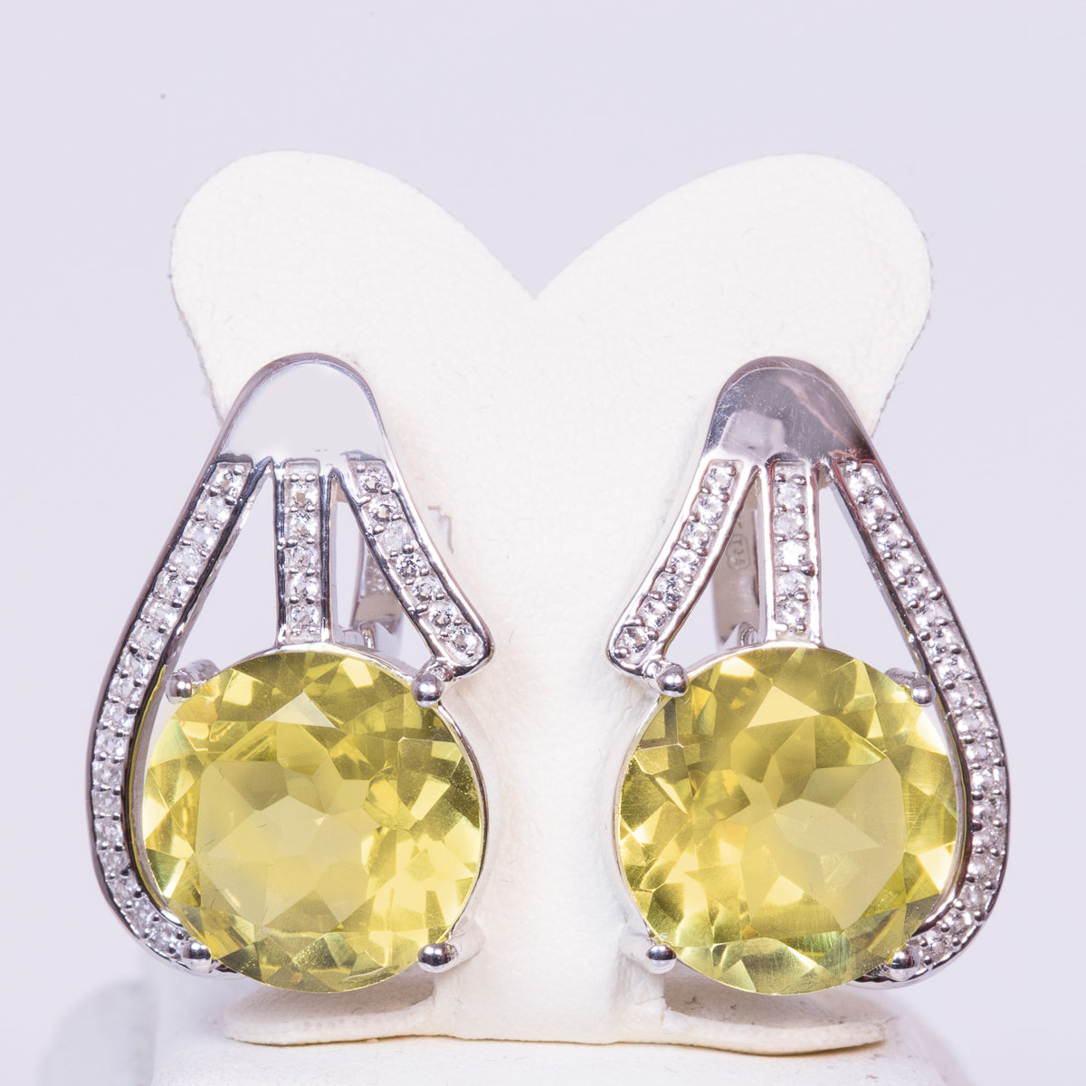 Diásporo, Quartzo Ouro Verde, Cristal Amarelo Brasileiro