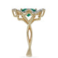 Anel de Prata com Banho de Ouro com Ágata Verde de Spruce Pine e Topázio Branco  Contraste: Cabeca de Veado (800)